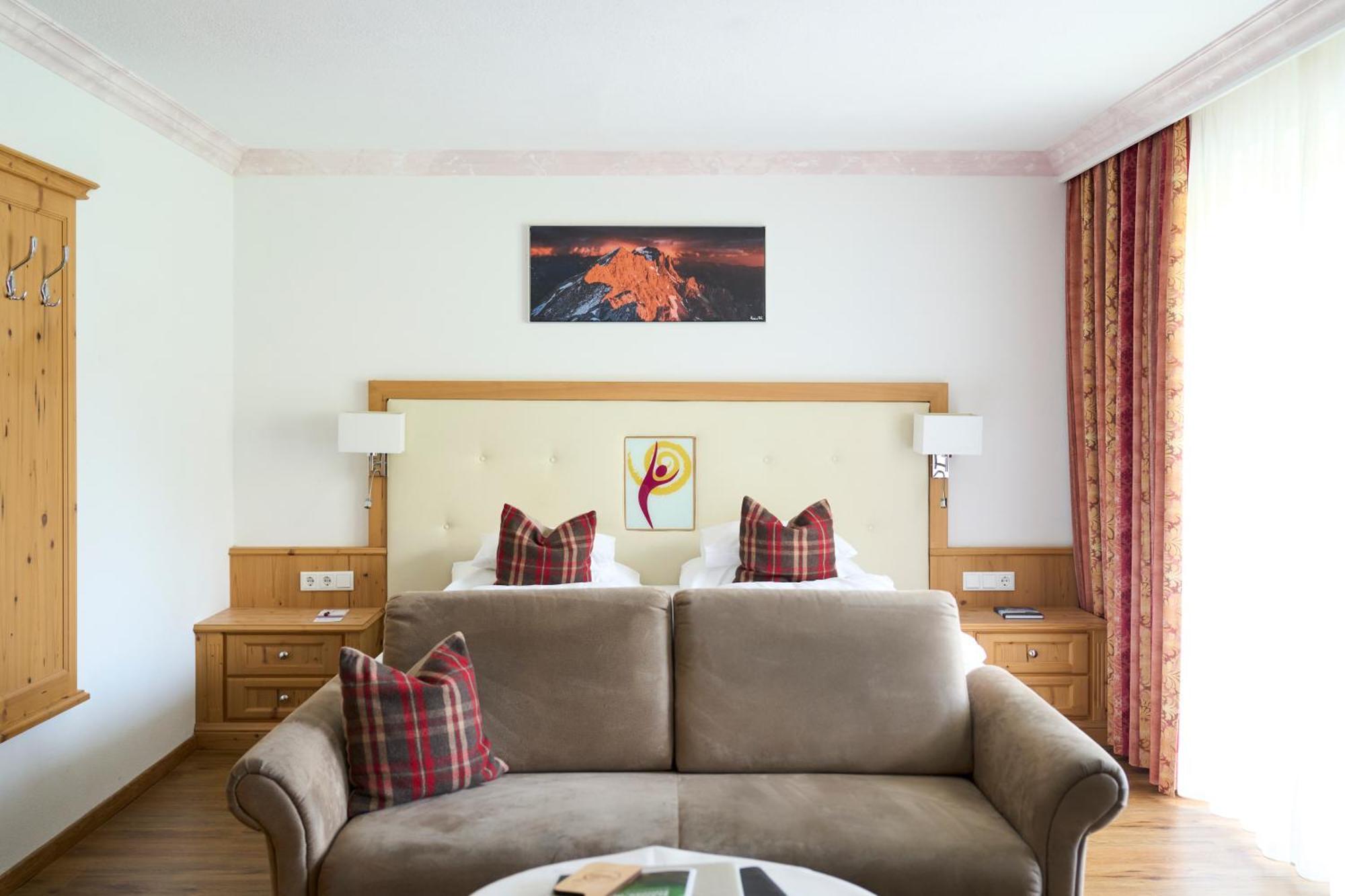 Alpenhotel Karwendel -Adults Only- Leutasch Exterior photo